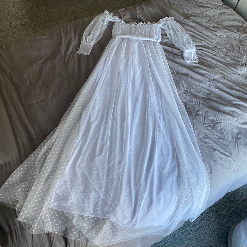 Maternity wedding dress